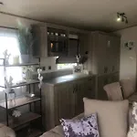 Annalake بيت للعطل